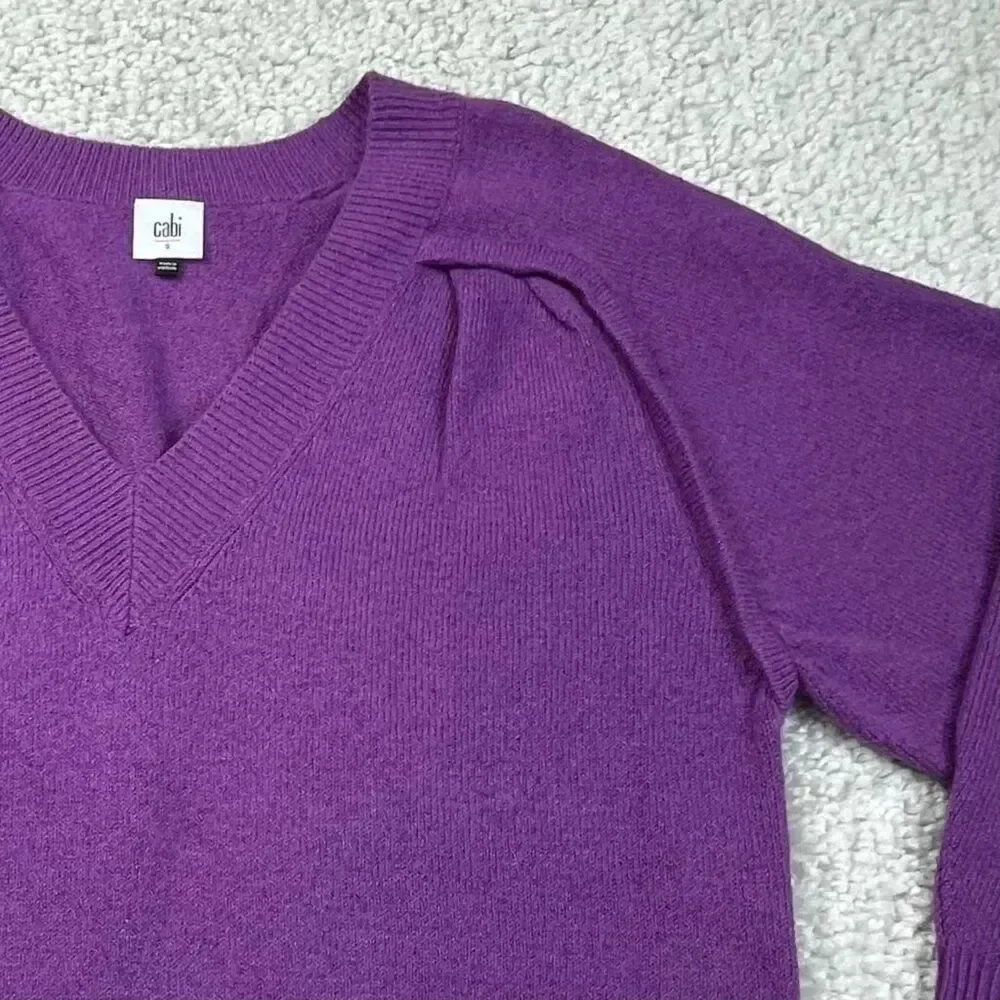 Cabi Luxury V-Neck Pullover Sweater Violet Purple